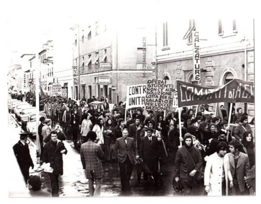 12 gennaio 1974, Grosseto. Manifestazione di minatori e studenti